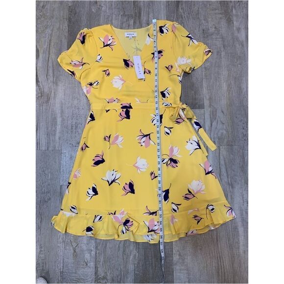 NWT GILLI yellow floral dress Size L - Picture 6 of 12